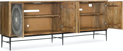 Giovanni Entertainment Console