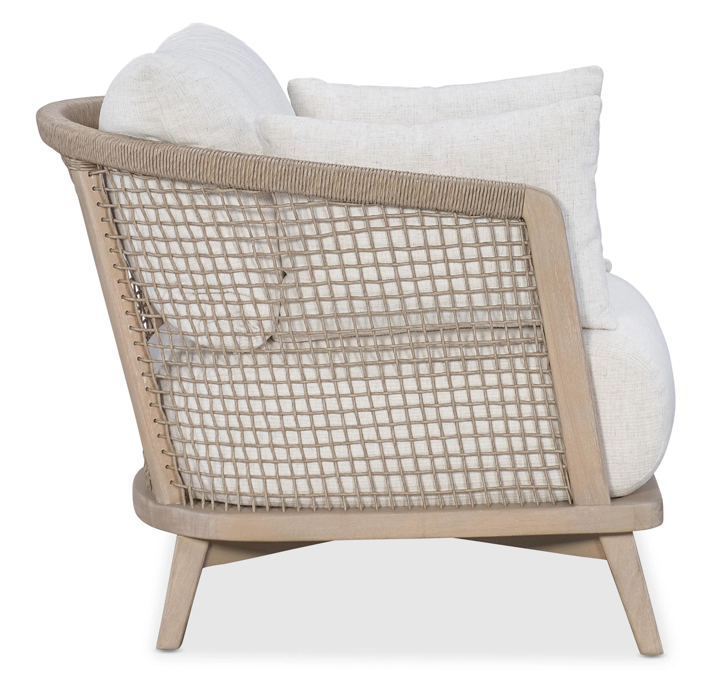 HULA GIRL ACCENT CHAIR