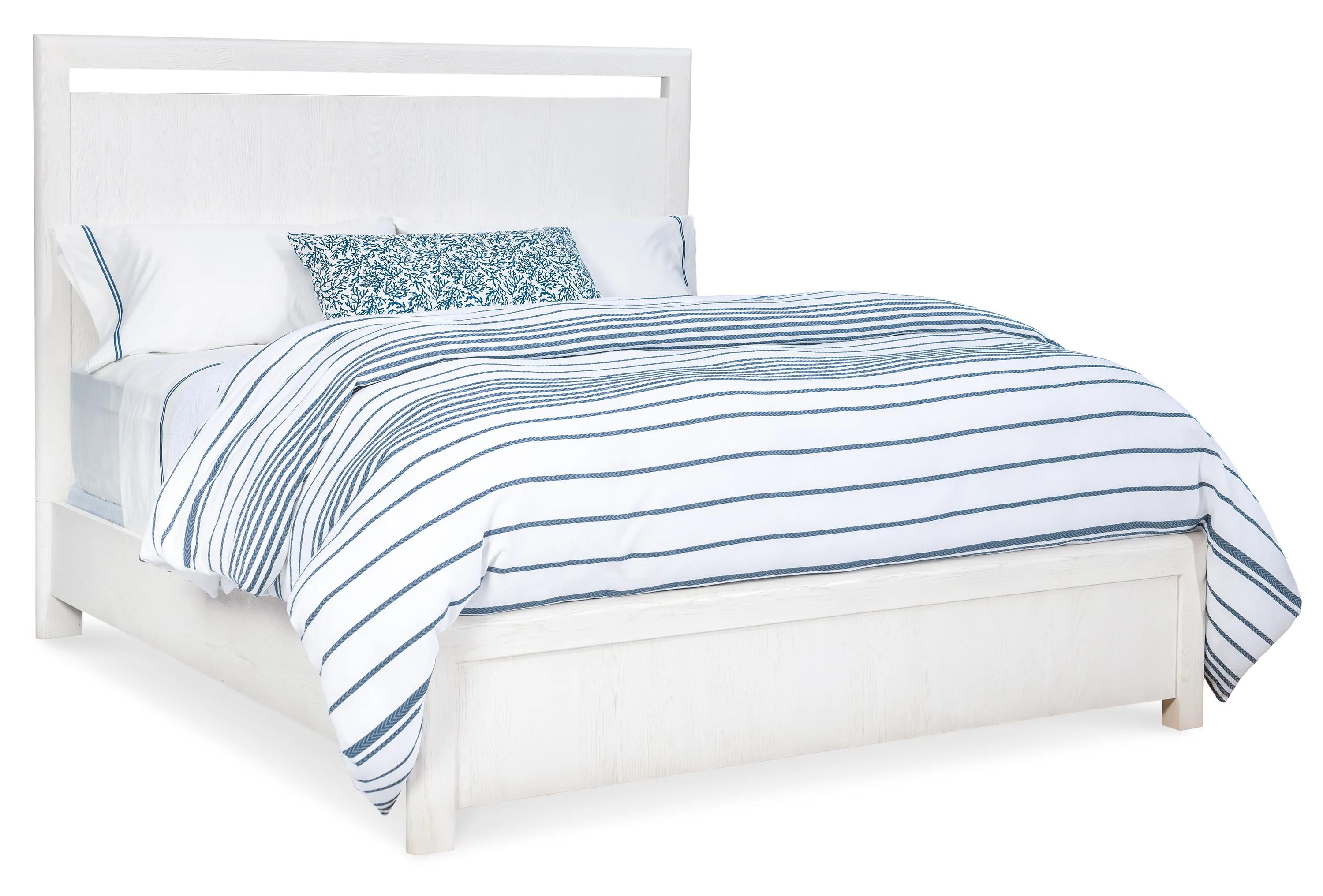 KEY LARGO QUEEN PANEL BED