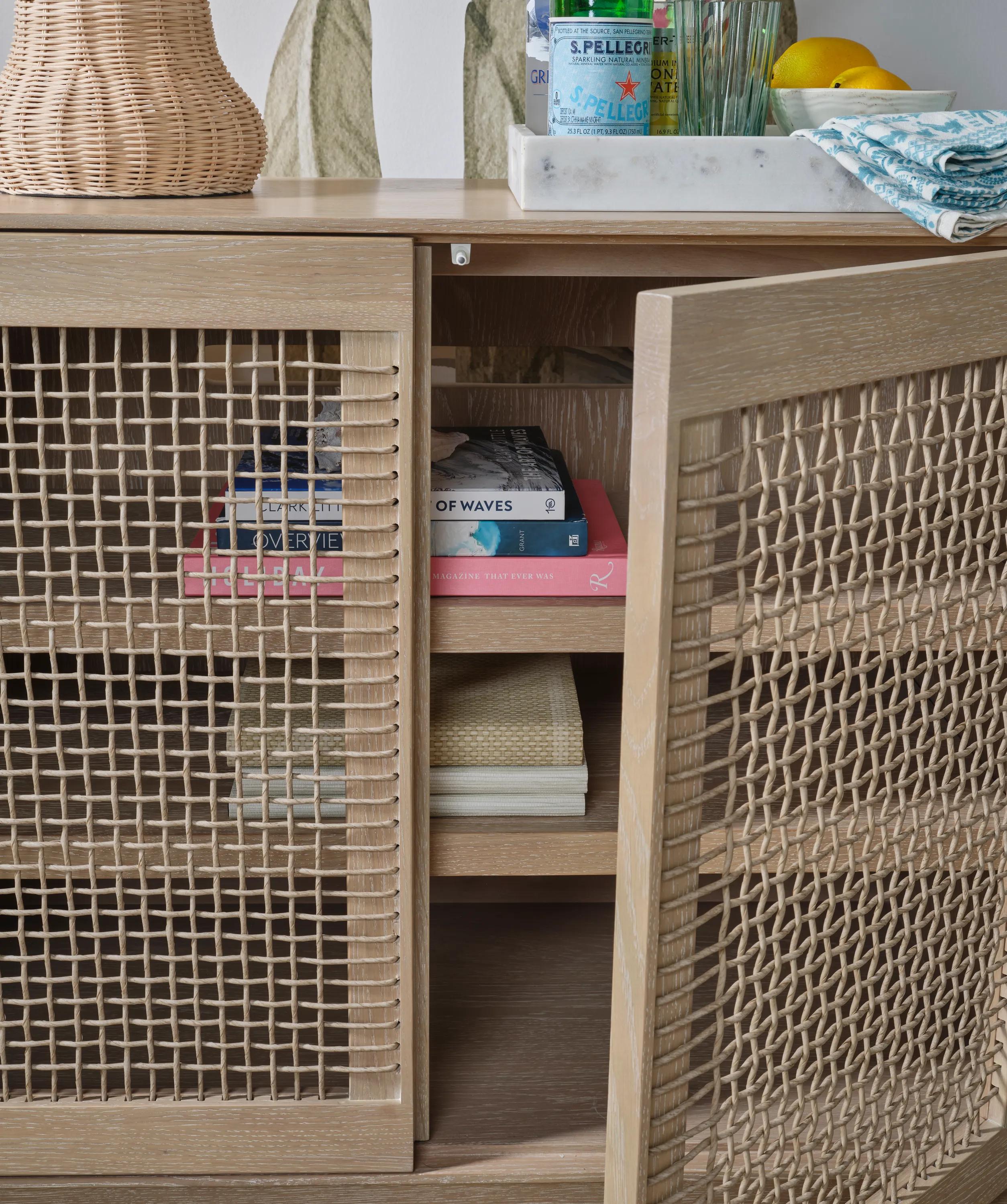 CAICOS CREDENZA