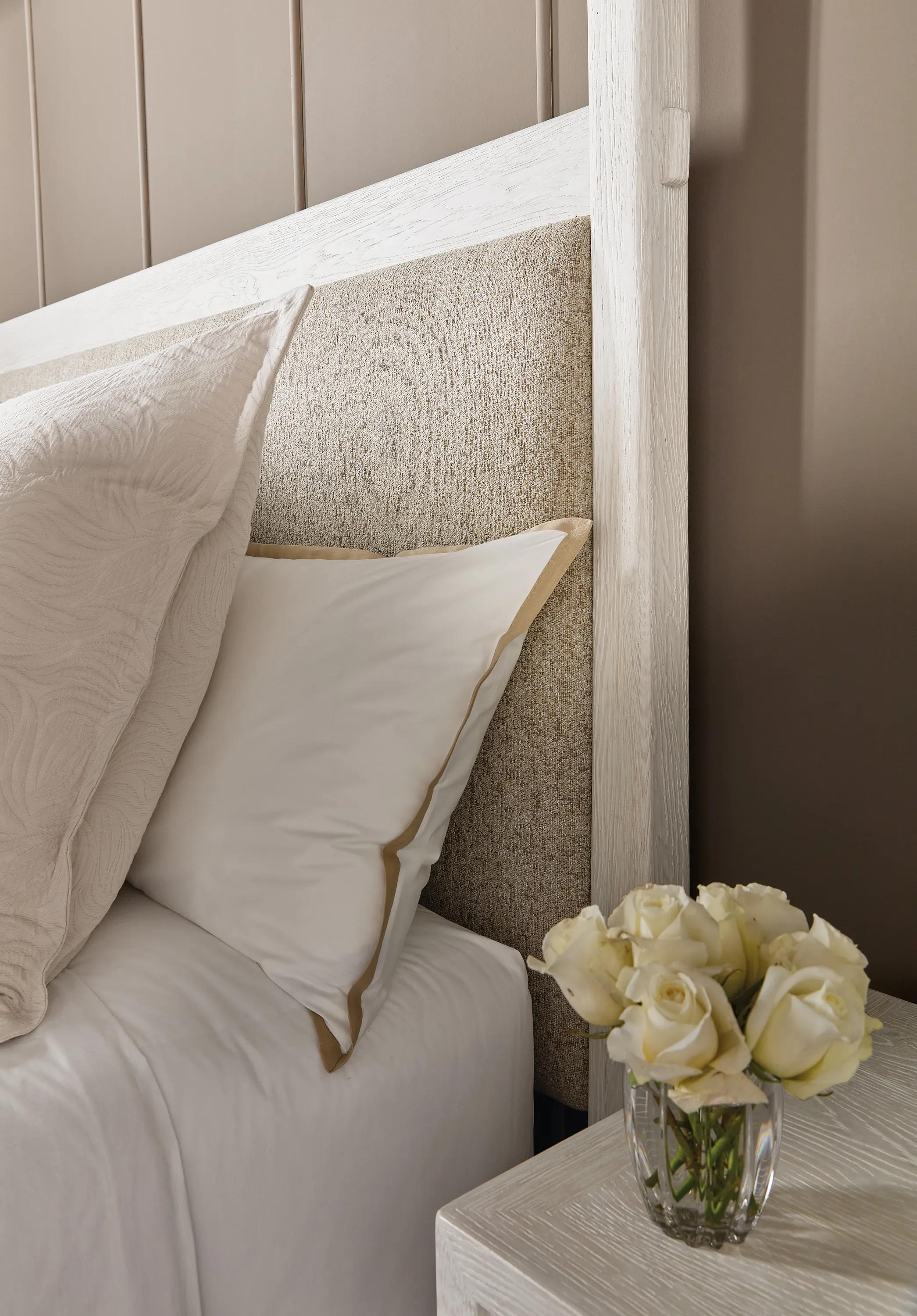 DUVAL KING POSTER BED