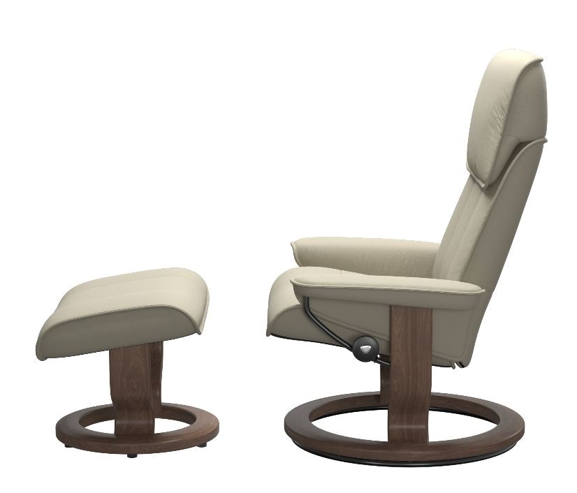 Admiral Medium Classic Base Recliner and Ottman